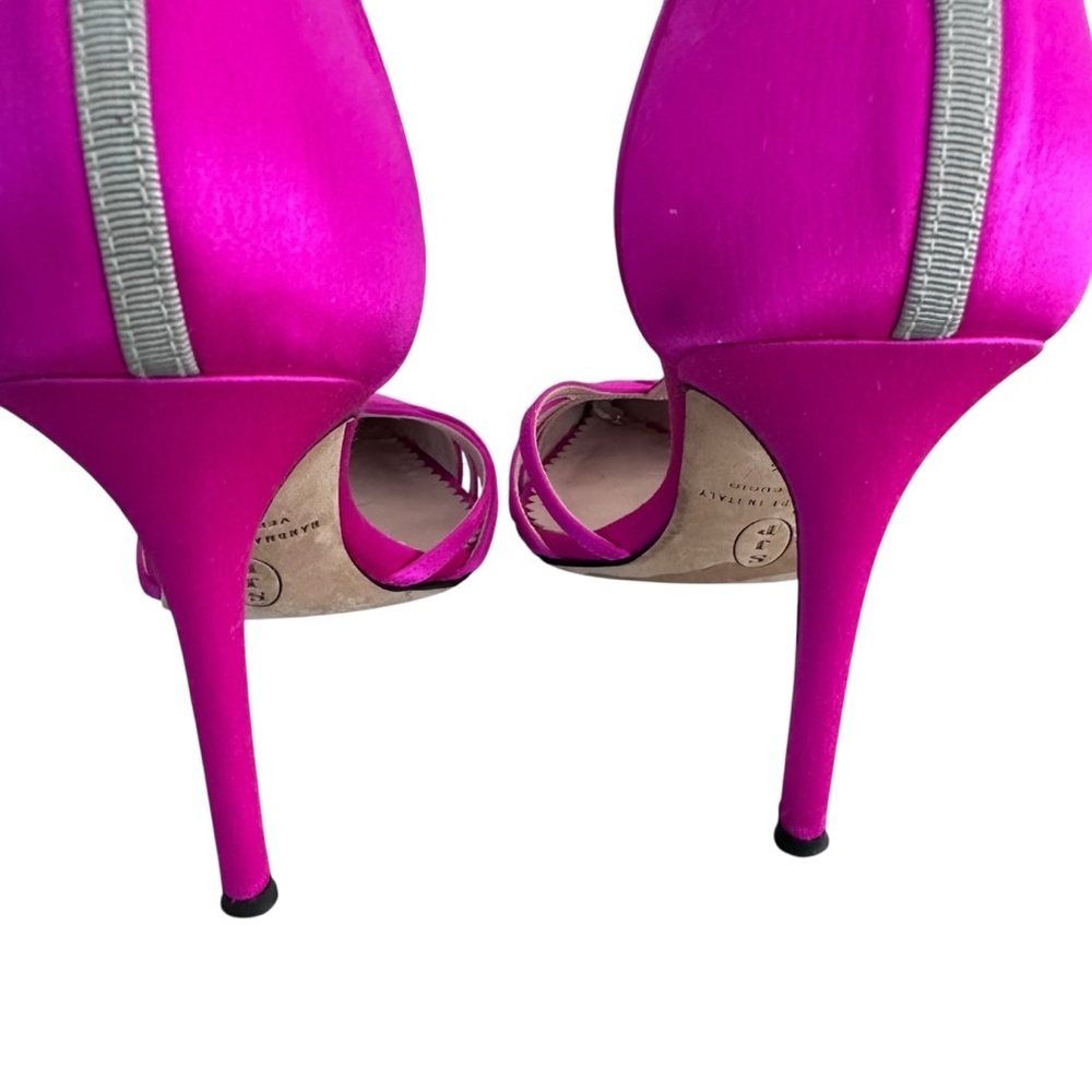 SJP Sarah Jessica Parker Fuchsia Pink Satin Ankle T-Strap Heels Size 6.5 36.5 - Picture 5 of 14